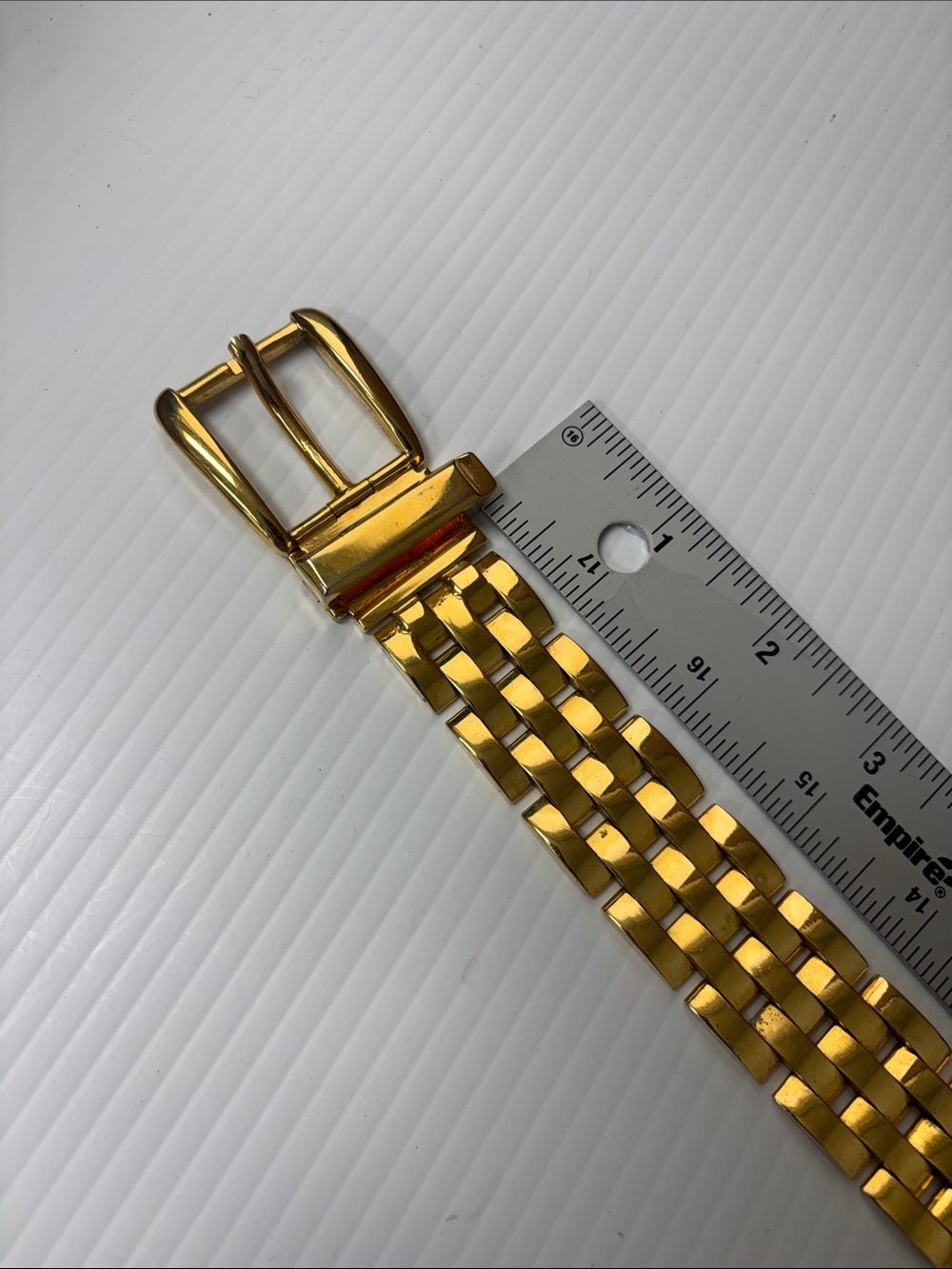 Gucci Gold-Tone Women's Chain Link Belt - Picture 13 of 13
